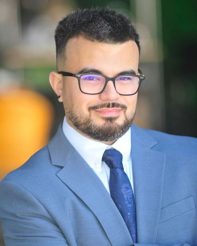 Nicholas • Los Angeles

Had a great time working with young entrepeneur Nicholas for his business and personal branding. Investing in yourself and your brand with engaging headshots that communicate your passion and determination, will reap benefits beyond just the financial.

 #corporateheadshot #headshot #portraitphotographer #headshotphotography #headshotphotographer #losangelesphotographer #laheadshotphotographer  #southbayheadshots  #studioheadshots #losangelesheadshots #southbaylosangeles #businessheadshot #professionalheadshots #executiveheadshot #brandingheadshot #personalbranding