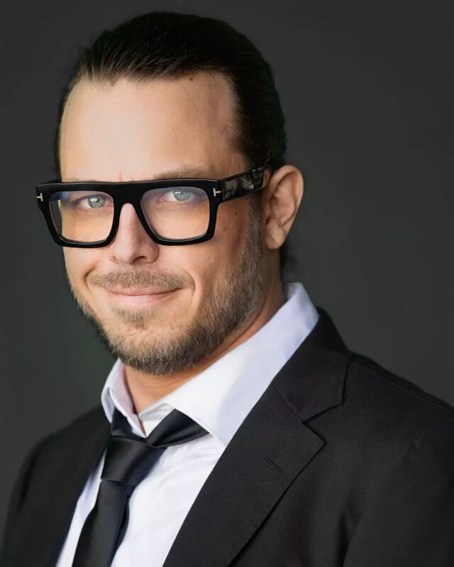 Kevin • Los Angeles

Musician headshot for some promotional materials and branding. The black outfit on black(ish) background keeps it rich and edgy. We can usually turn headshots around in one day.

#headshotphotography #headshotphotographers #losangelesphotographer #laheadshotphotographer  #realtorheadshos #commercialheadshot #studioheadshots #losangelesheadshots #southbaylosangeles #brandingheadshots #musicianheadshot #professionalheadshots #bestheadshots #actorheadshots #headshots